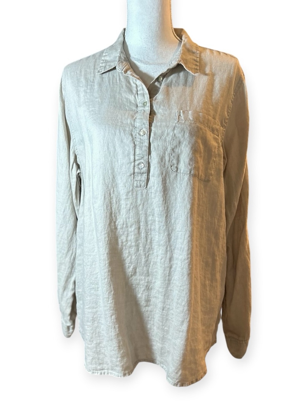 Jones New York Light Beige Linen Button Placket Shirt